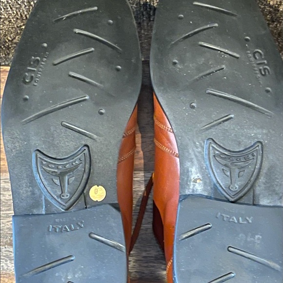 Men’s Toschi shoes size 9. Mint condition. - Picture 7 of 8